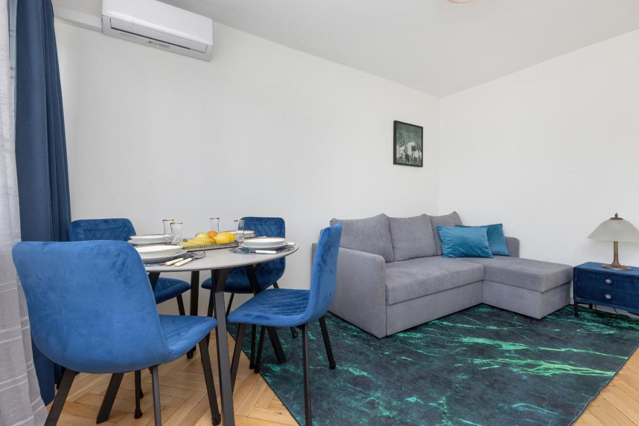 Cozy And Comfortable Wola Apartment By Noclegi Renters Varsóvia Exterior foto